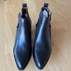 Frye black ankle Boots